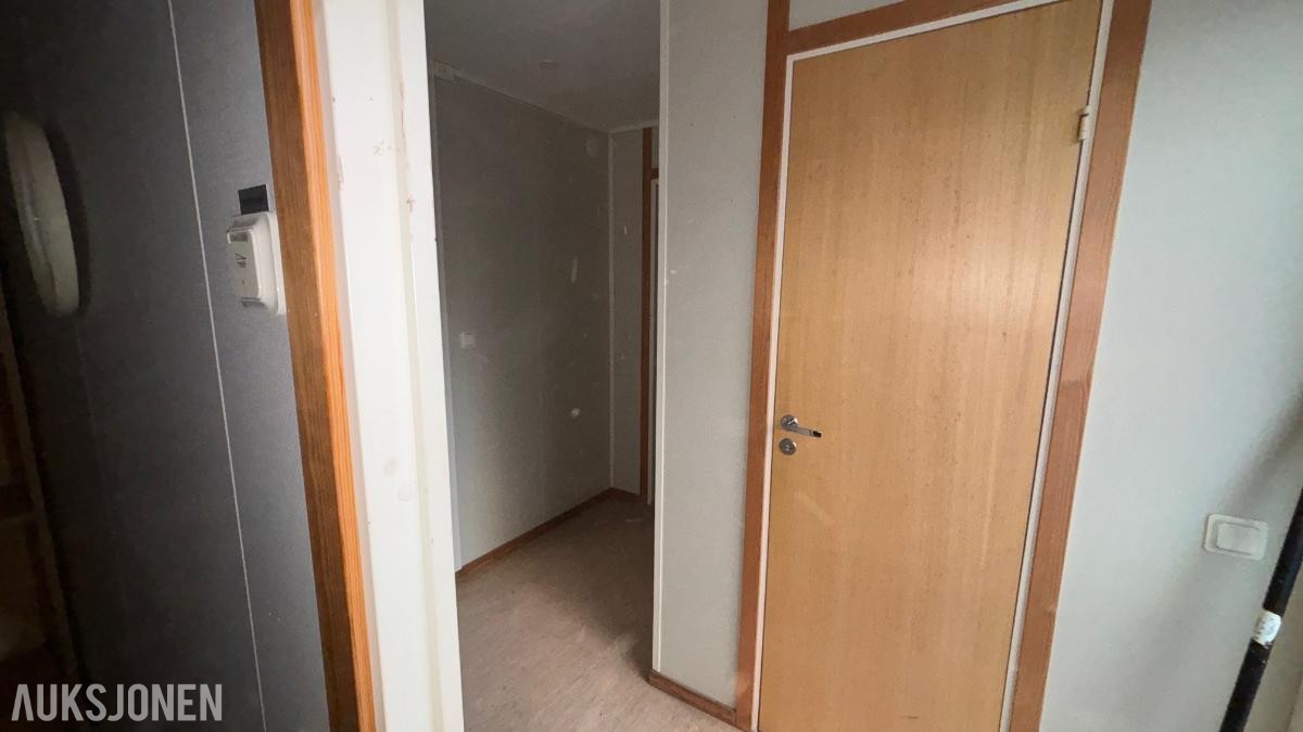 1 stk Volymbyggen brakke - kontor/vaskerom