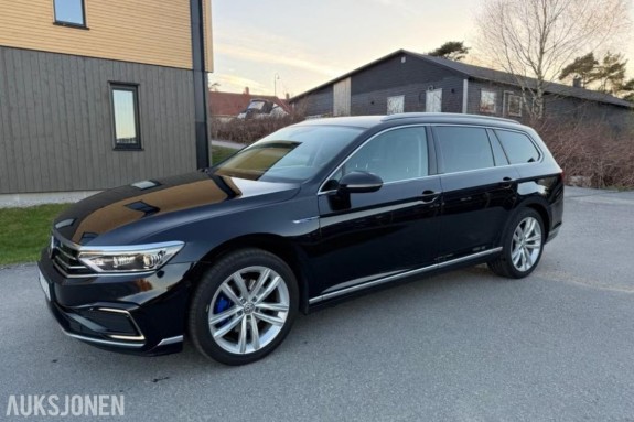 2020 Volkswagen Passat GTE 1,4 HYBRID 272HK ACC HENGERFESTE WEBASTO MED FJERNKONTROLL