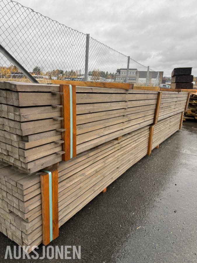 1 Pakke Furu 30x048x4800 Spile Royal Grå