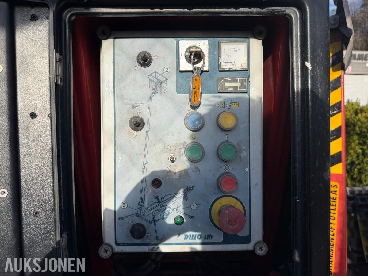 2015 Dino 135T tilhengerlift med 13,5 meter arbeidshøyde