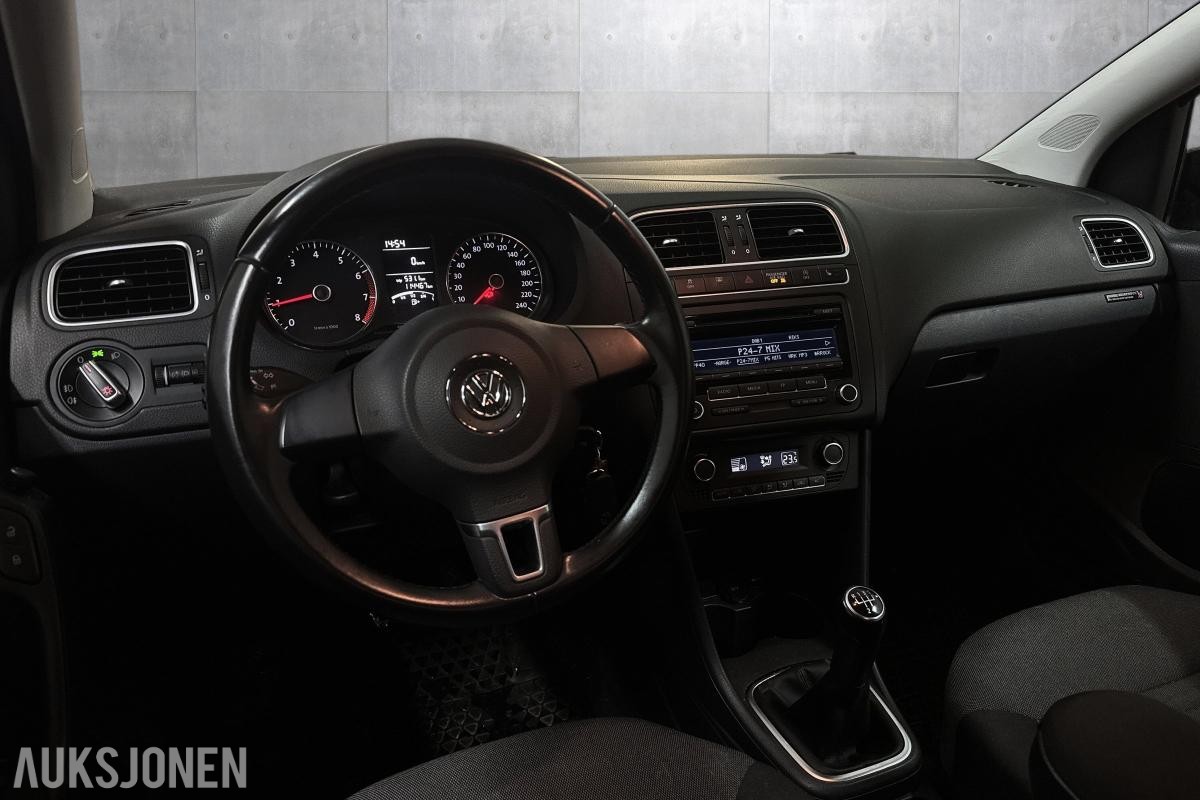 2013 Volkswagen Polo 1.2 69 HK MANUELL CRUISE LEDBAR S+V
