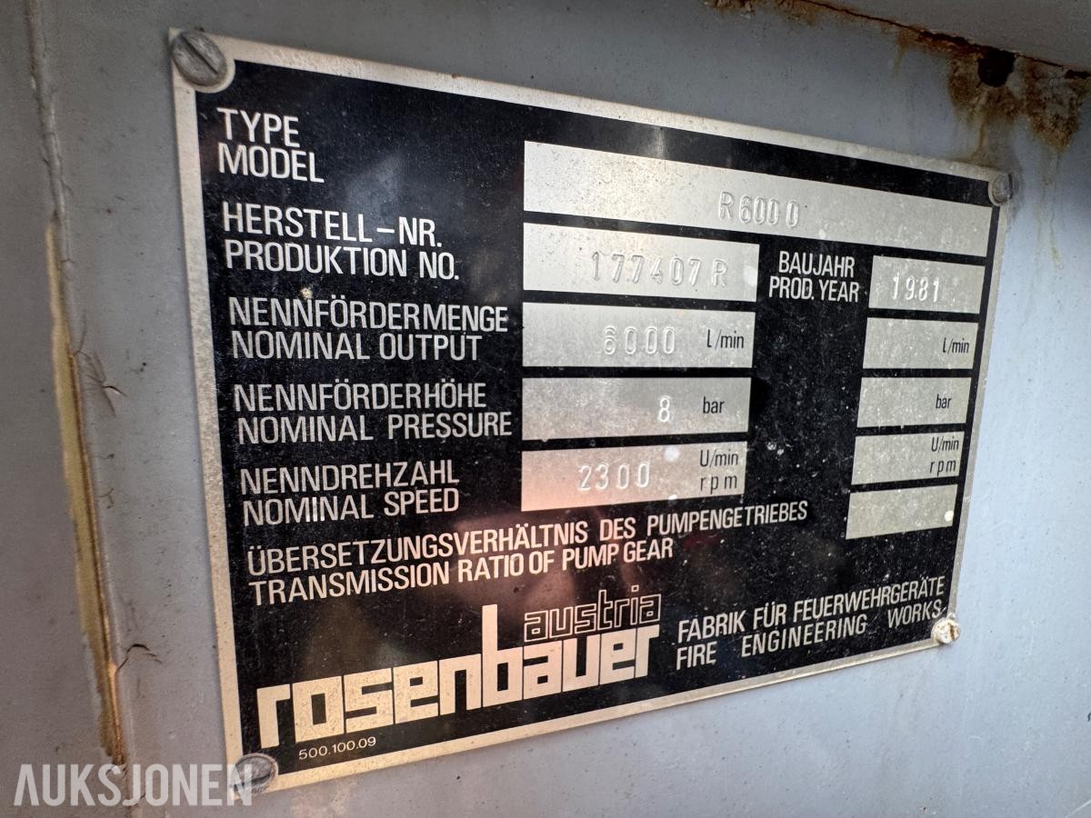 1981 Volvo F12 4X4 beredskapsbil / 33 140 km