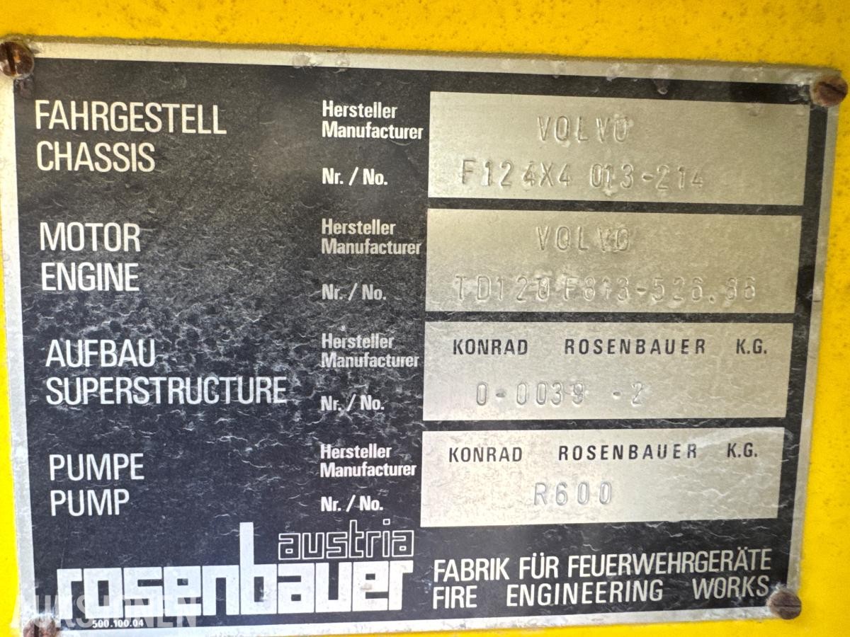 1981 Volvo F12 4X4 beredskapsbil / 33 140 km