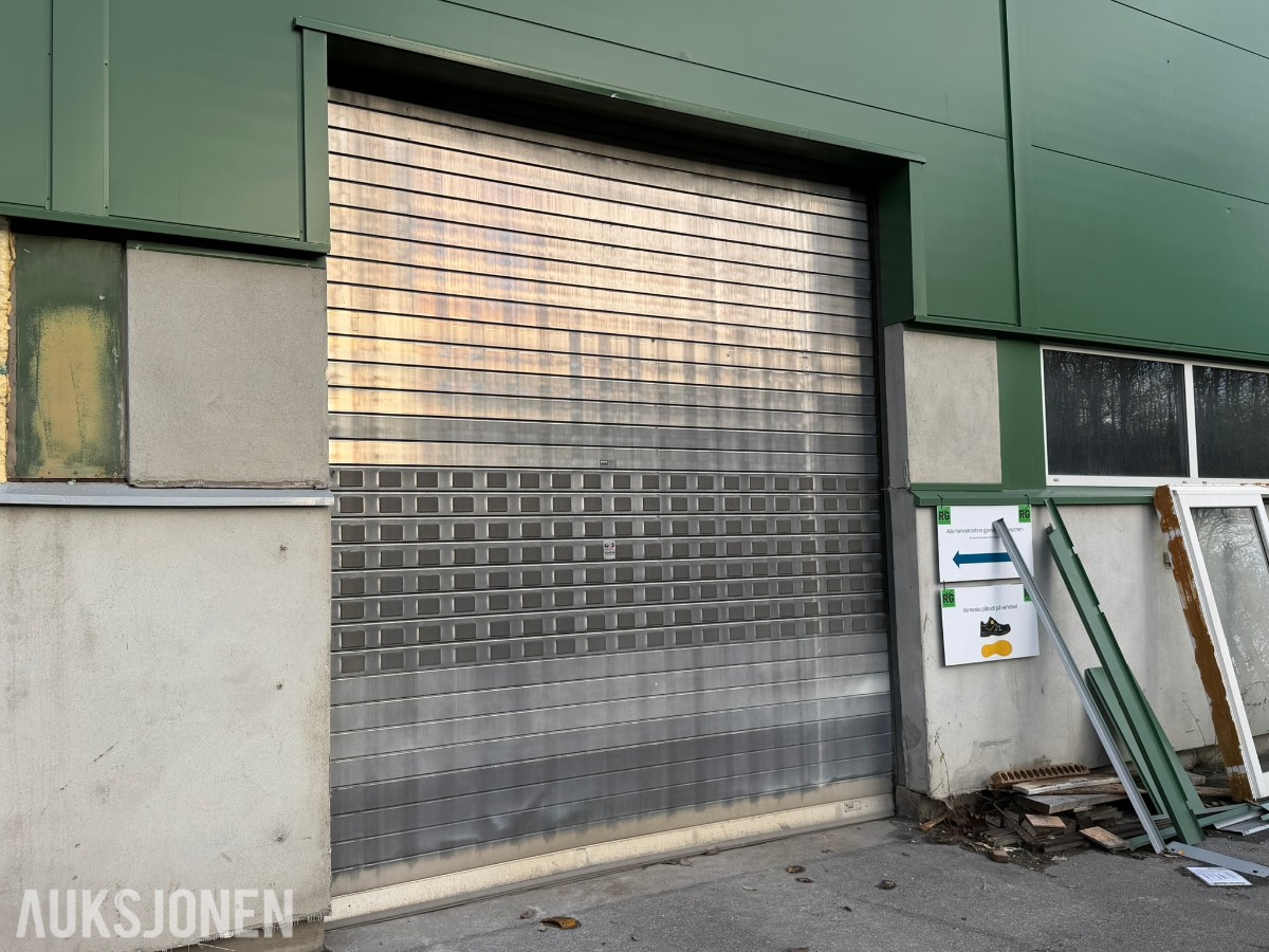 2 stk elektriske rulleporter