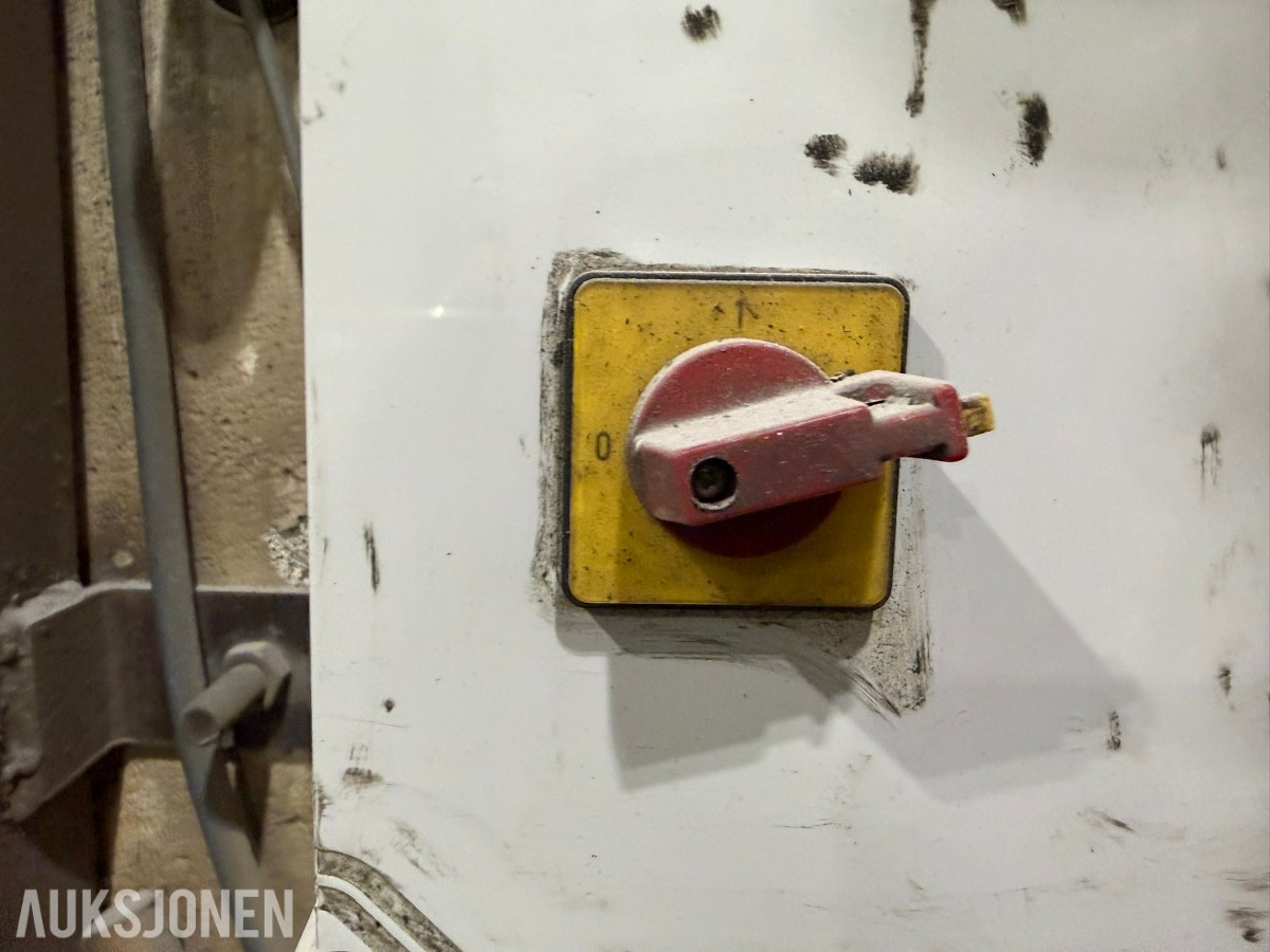 2 stk elektriske rulleporter