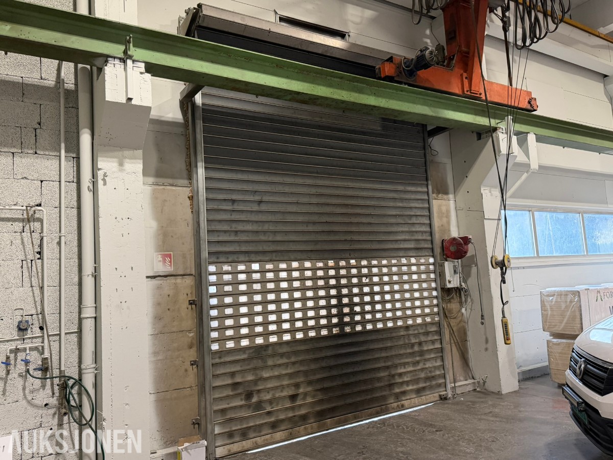 2 stk elektriske rulleporter