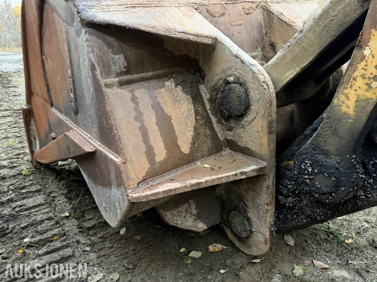 1994 Komatsu PC400LC-5 Beltegraver