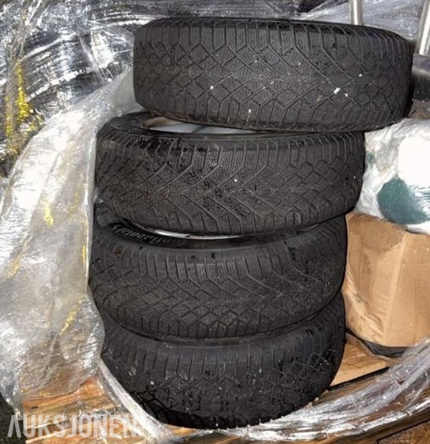 Continental Viking Contact piggfrie vinterhjul – 15'' – 5x112 – ET31