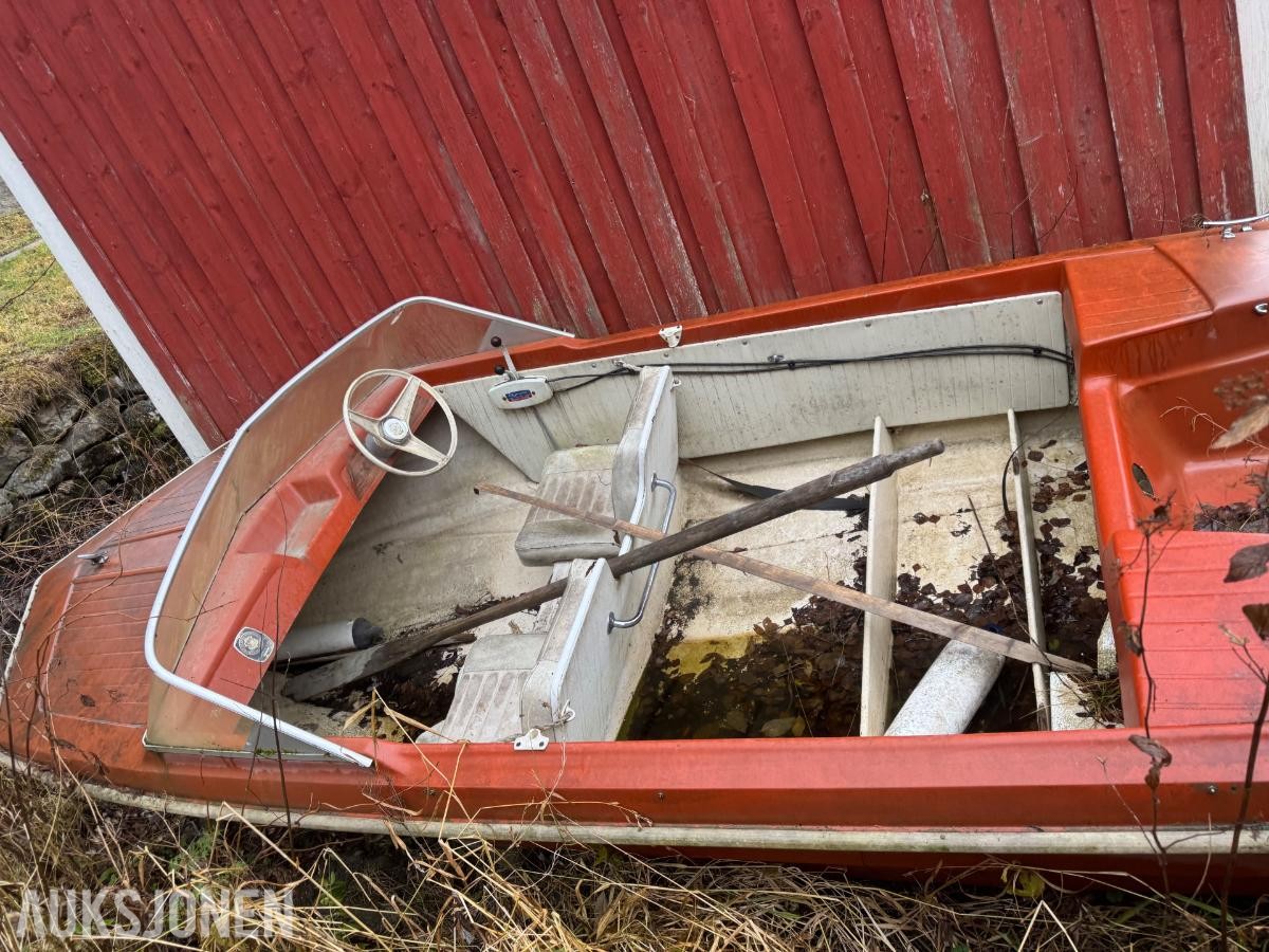 1970 Skibsplast Motorbåt - restaureringsobjekt