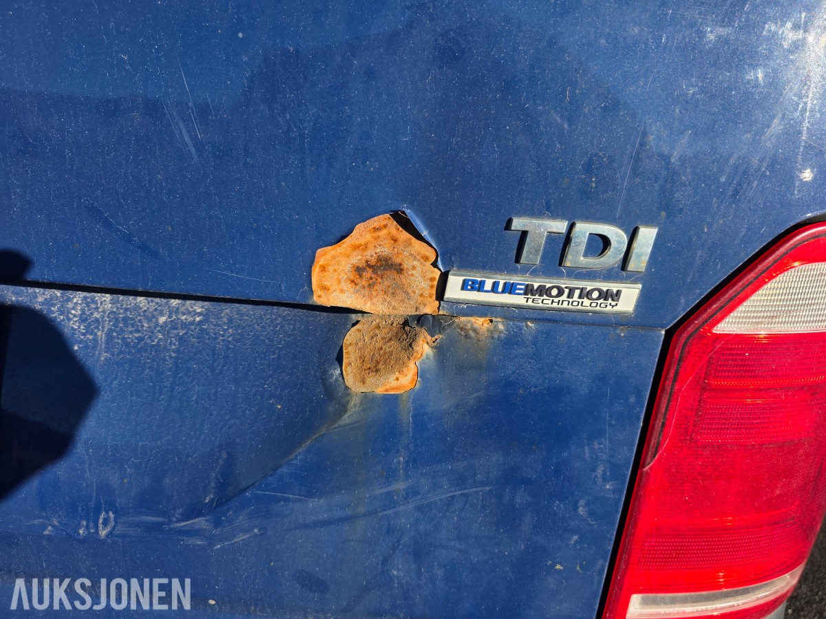 2015 Volkswagen Transporter 2.0-102 D reparasjons objekt/delebil 0 i minstepris