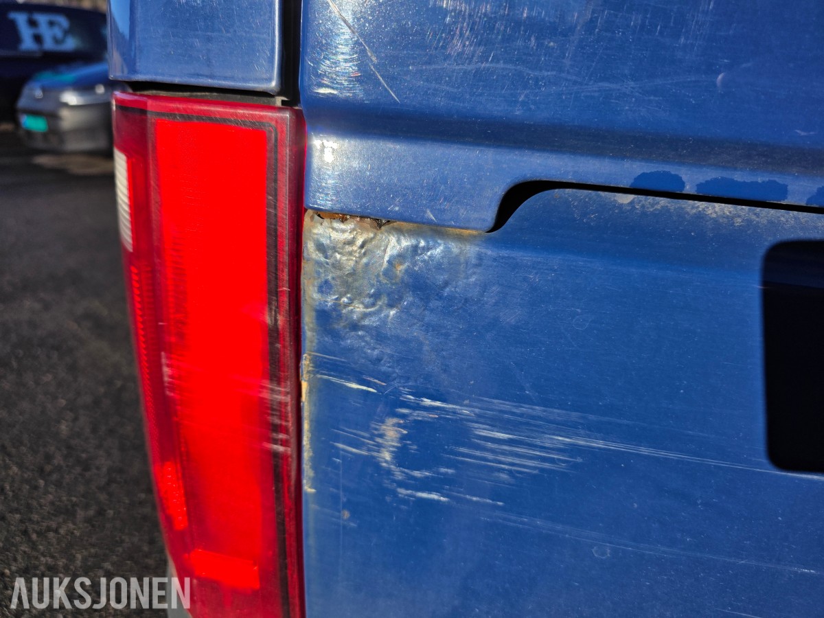 2015 Volkswagen Transporter 2.0-102 D reparasjons objekt/delebil 0 i minstepris