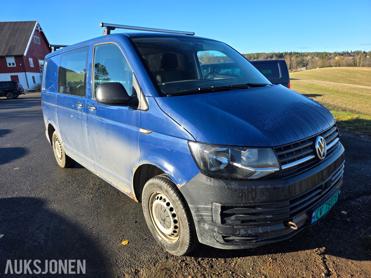 2015 Volkswagen Transporter 2.0-102 D reparasjons objekt/delebil 0 i minstepris