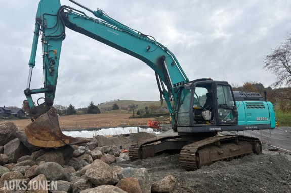 2018 Kobelco SK300LC-10 Beltegraver, Leica iCON maskinstyring, S70-feste, graveskuffe,smp tiltrotator