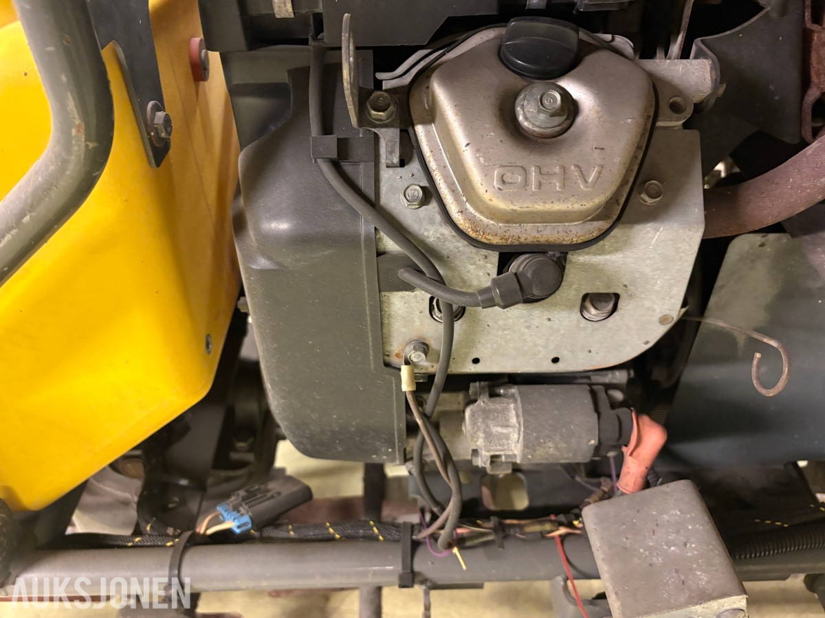 Wacker Neuson CRT 36-24A kjørbar glattemaskin betong helikopter