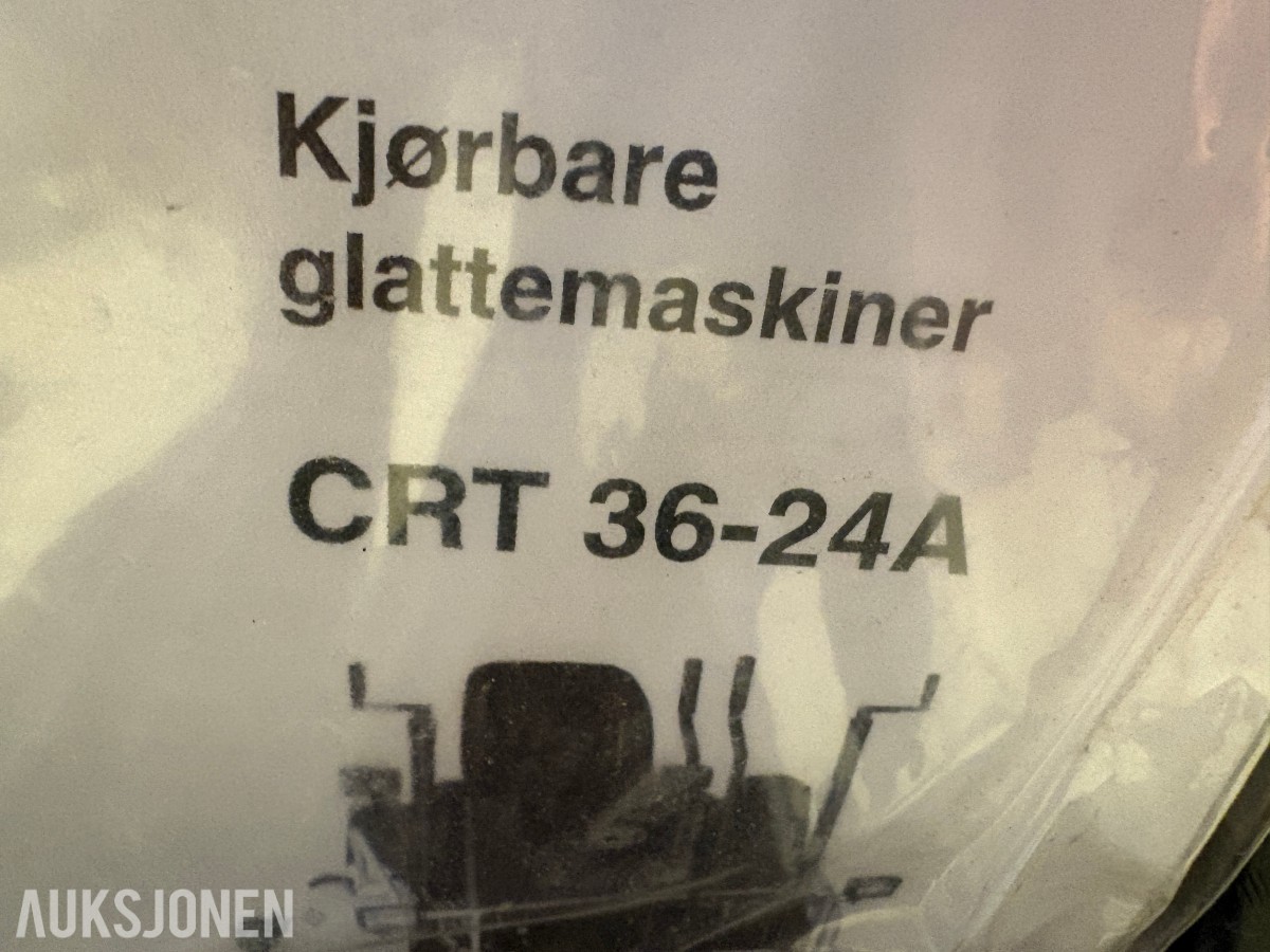 Wacker Neuson CRT 36-24A kjørbar glattemaskin betong helikopter