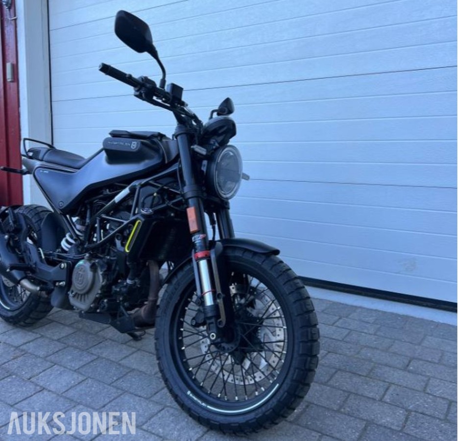 2024 MC - Husqvarna Svartpilen 125