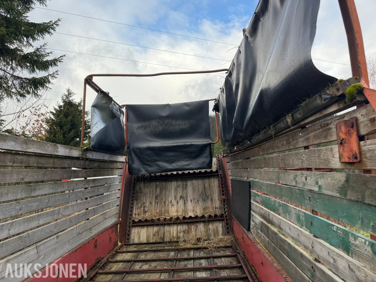 Kverneland / Underhaug 7000 - Avlesservogn