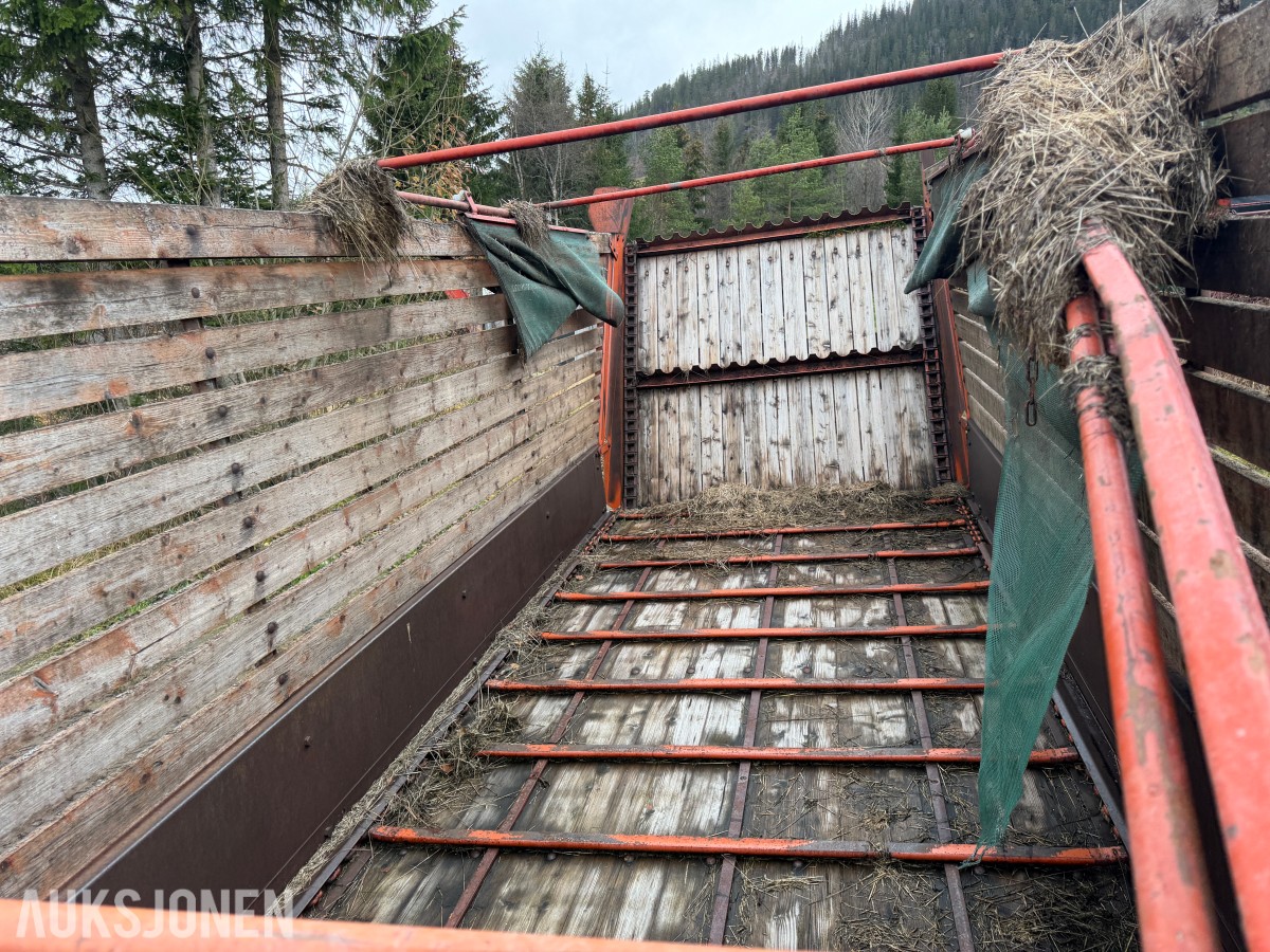 Kverneland Underhaug UN7000 Avlesservogn