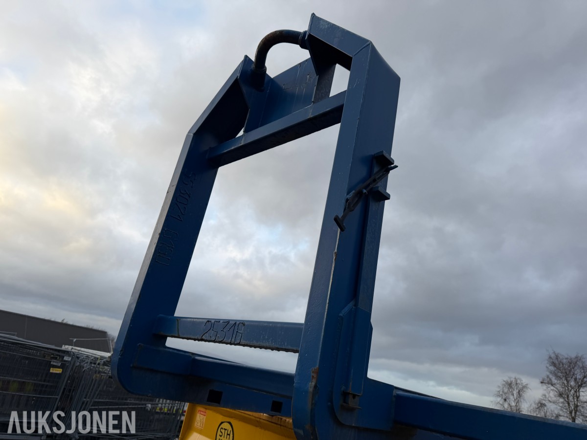 Krokramme med containerfester
