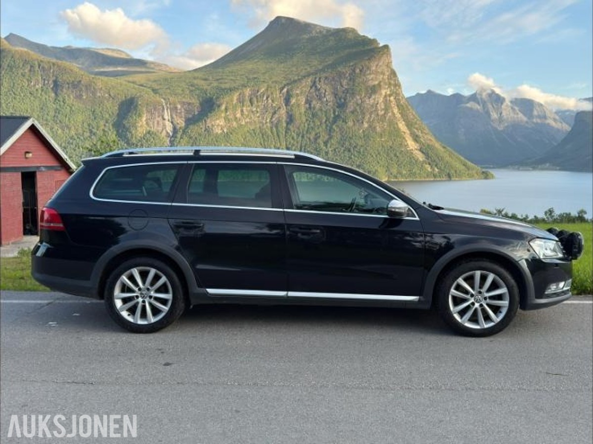 2014 Volkswagen Passat Alltrack 2.0 140hk   4MOTION CRUISEKONTROLL HENGERFESTE MOTORVARMER NAVIGASJON