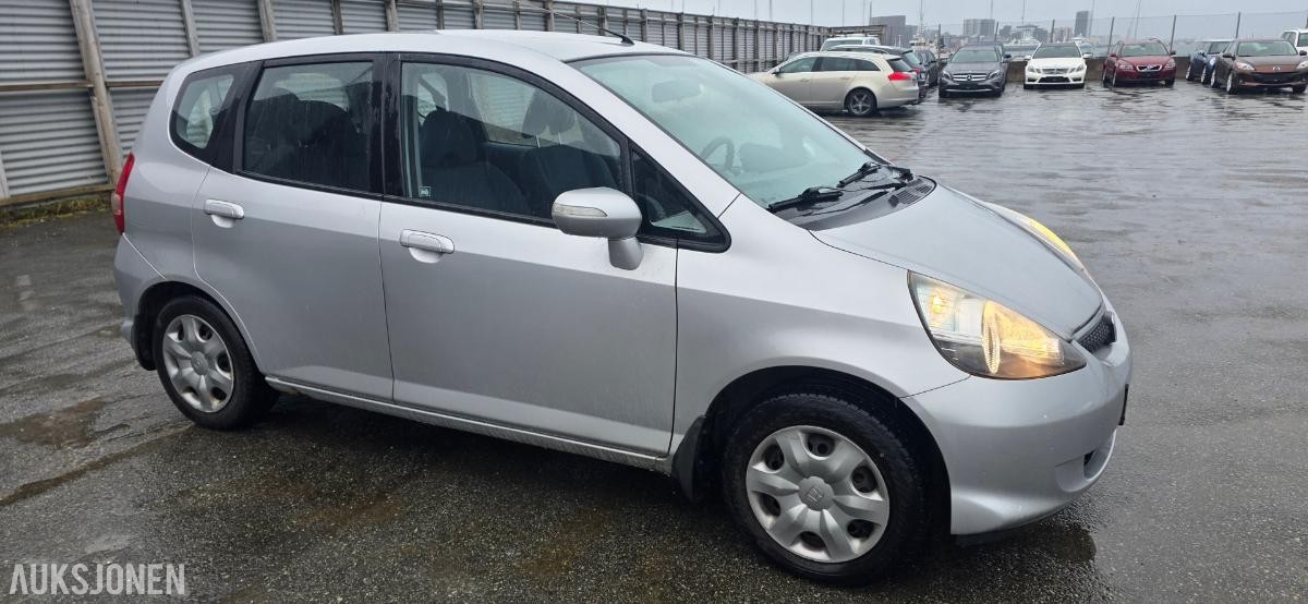 2005 Honda Jazz, 1.3-83, 164668km