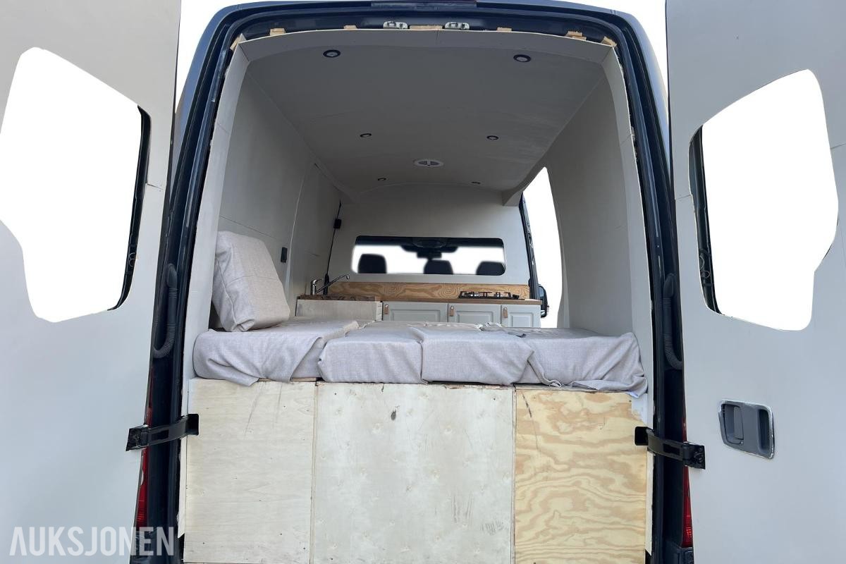 2016 VW CRAFTER 163HK CAMPERINNREDNING RYGGEKAMERA
