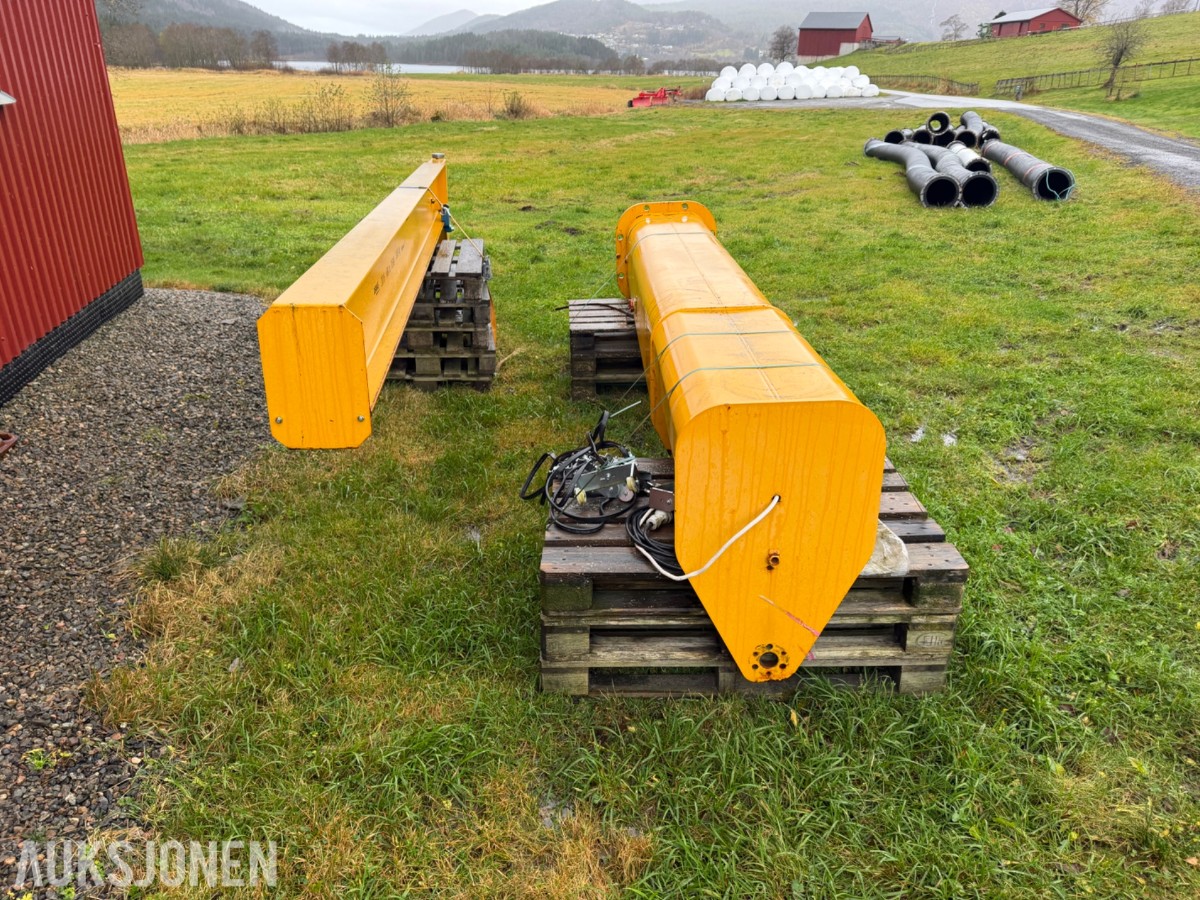 Demag Kranbom med el vinsj 1000kg