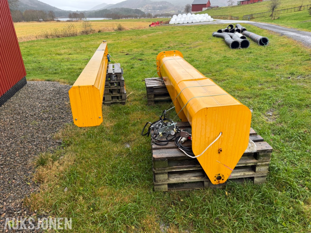 Demag Kranbom med el vinsj 1000kg