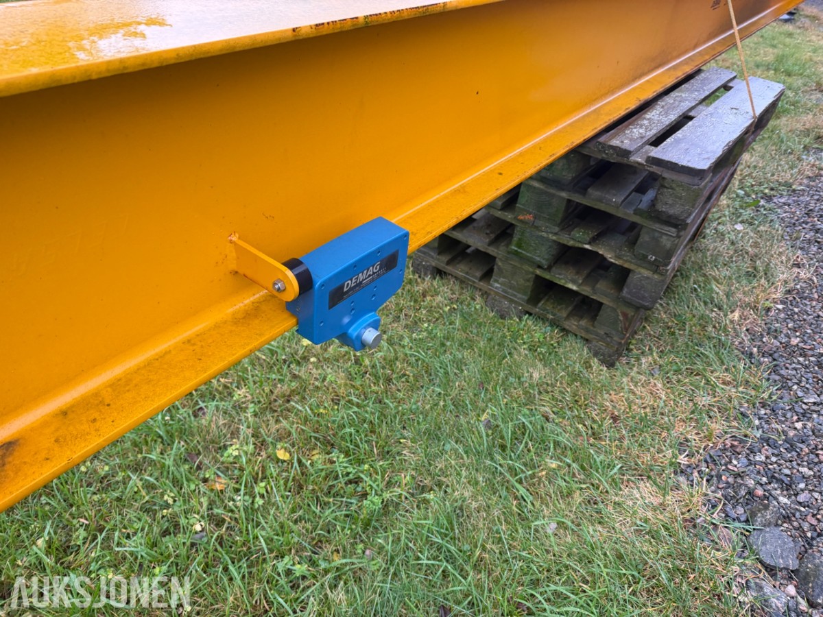 Demag Kranbom med el vinsj 1000kg