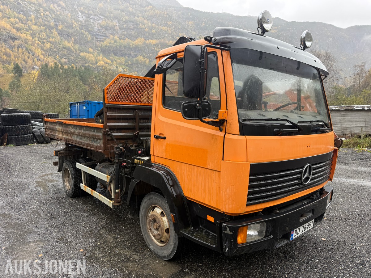 2001 Mercedes-Benz 814 k -HIAB 060-2 kran - Eu-godkjent