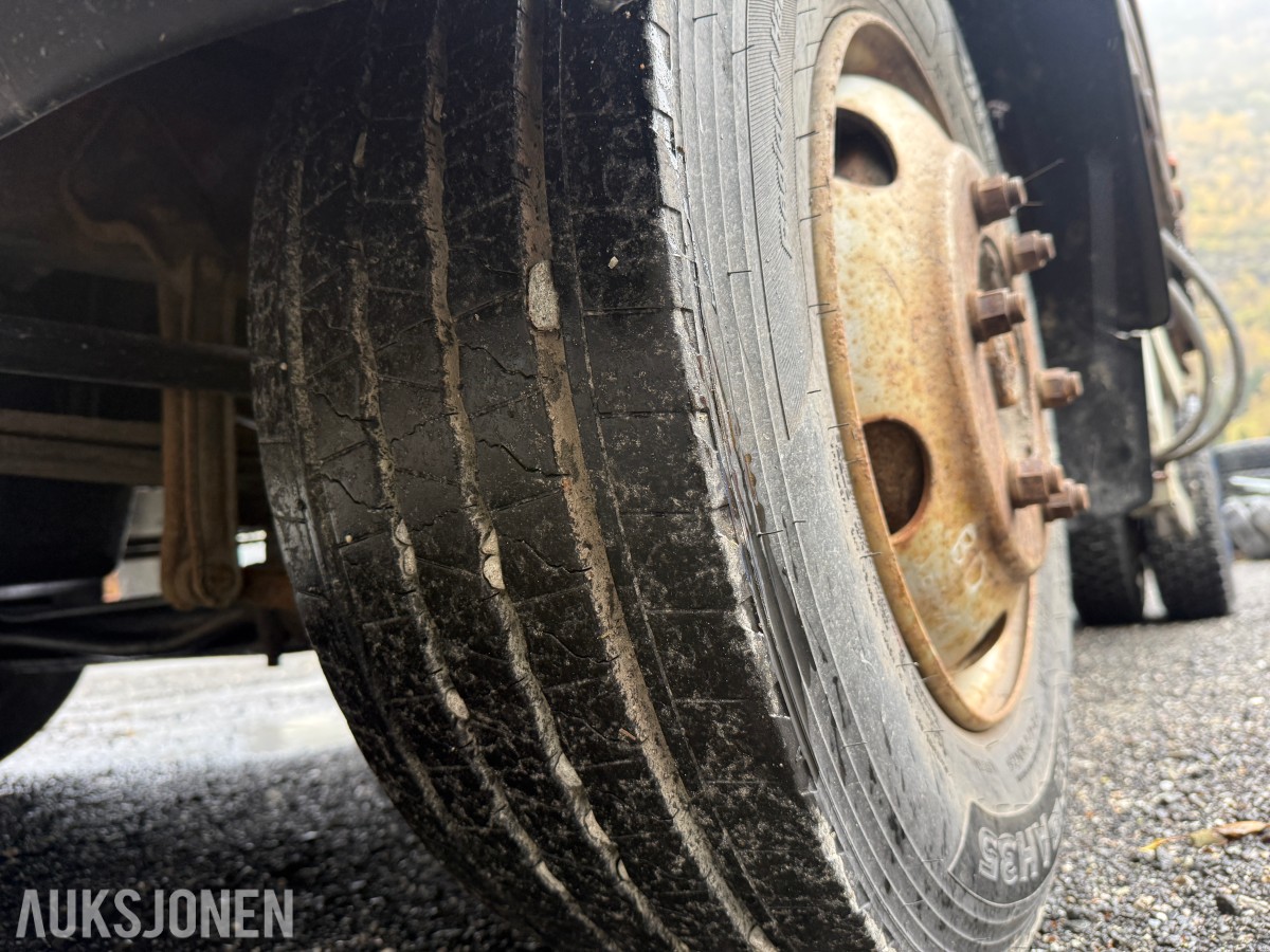 2001 Mercedes-Benz 814 k -HIAB 060-2 kran - Eu-godkjent
