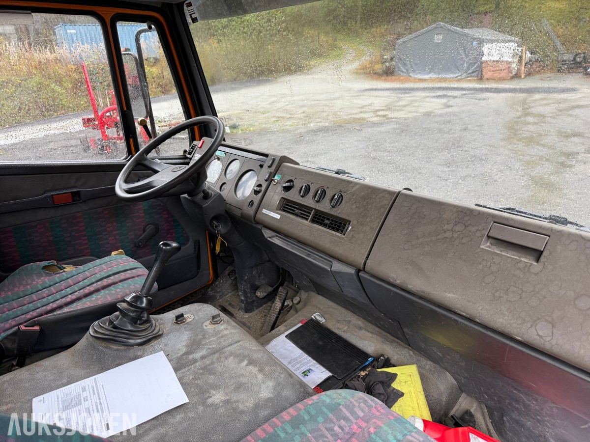2001 Mercedes-Benz 814 k -HIAB 060-2 kran - Eu-godkjent