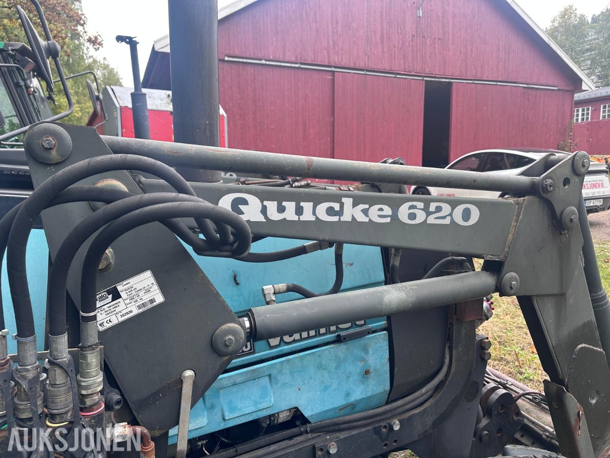 1996 Valmet 365 S traktor med Quicke 620 frontlaster.