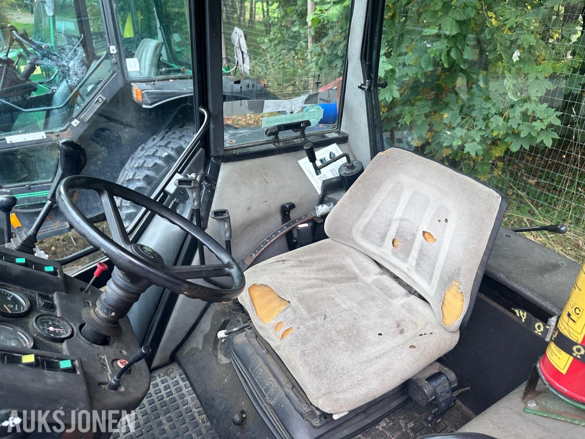 1996 Valmet 365 S traktor med Quicke 620 frontlaster.