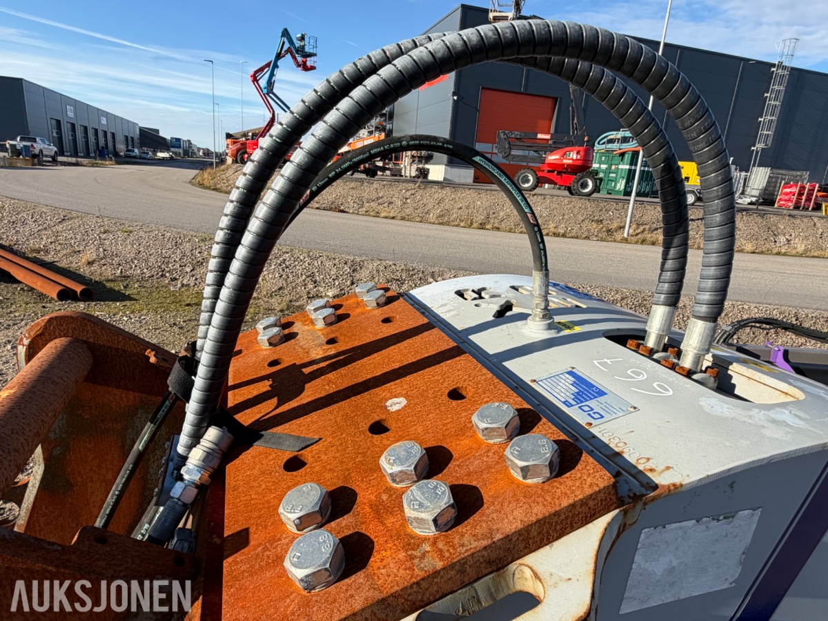 2020 Xcentric Ripper XR 22 hydraulisk ripper, OQ70 feste
