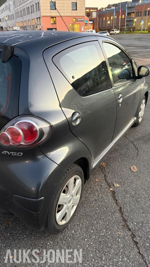 2011 Toyota Aygo 1.0 Bensin 68hk 136000km EU ok til 05.2027