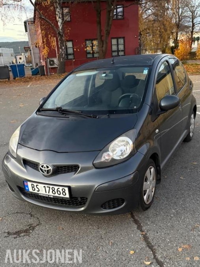 2011 Toyota Aygo 1.0 Bensin 68hk 136000km EU ok til 05.2027