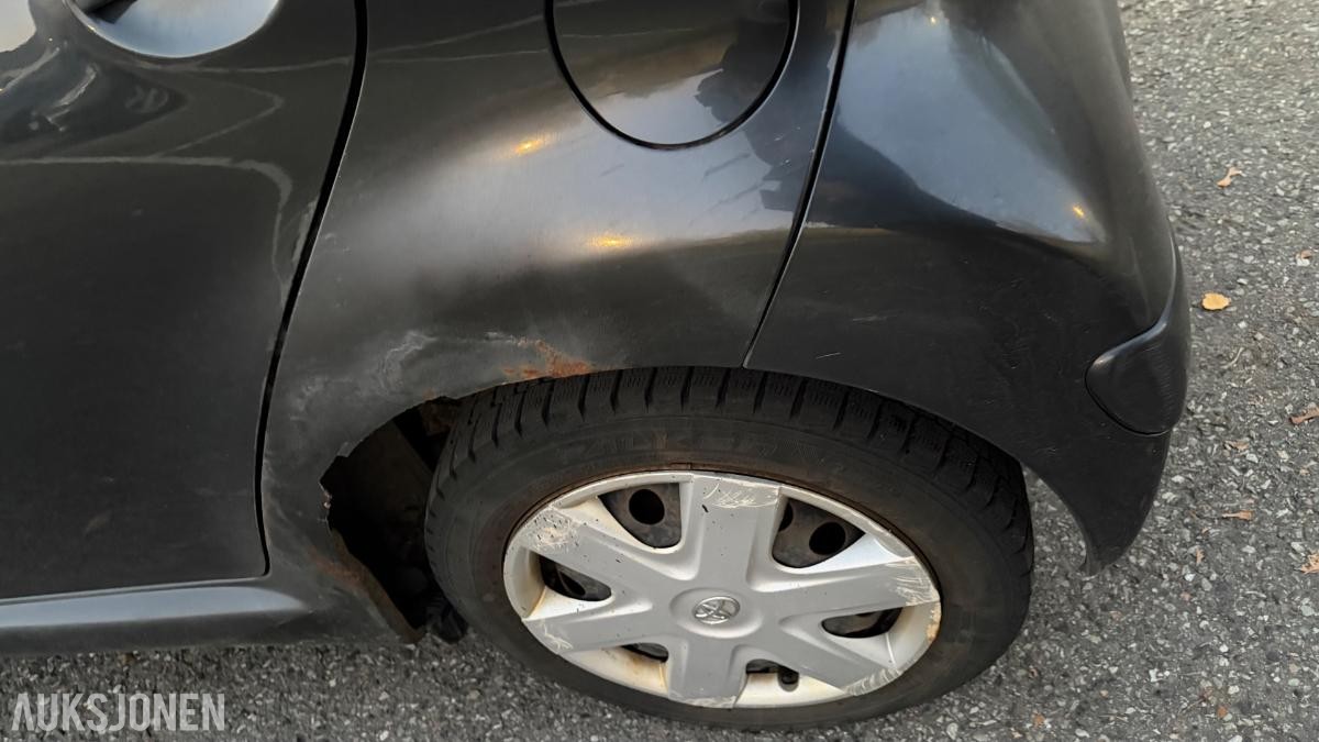 2011 Toyota Aygo 1.0 Bensin 68hk 136000km EU ok til 05.2027