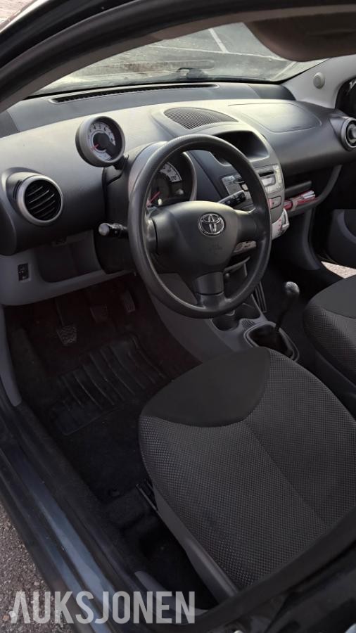 2011 Toyota Aygo 1.0 Bensin 68hk 136000km EU ok til 05.2027