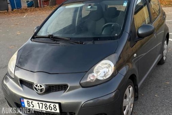 2011 Toyota Aygo 1.0 Bensin 68hk 136000km EU ok til 05.2027