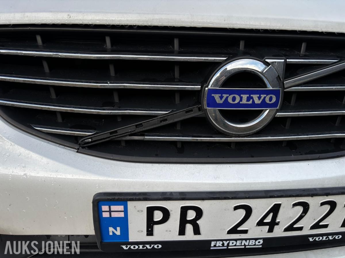 2014 Volvo XC 60 D4 163hk AWD Automat Reparasjonsobjekt