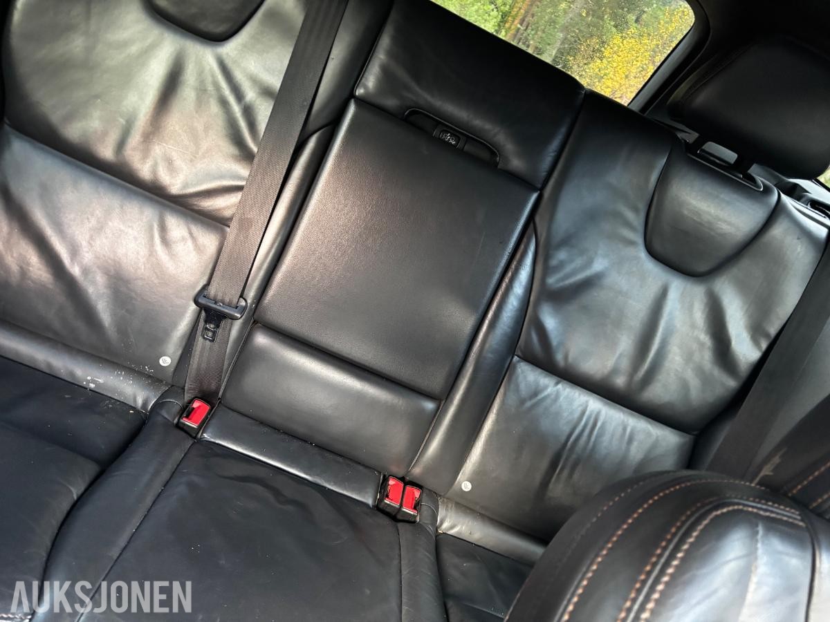 2014 Volvo XC 60 D4 163hk AWD Automat Reparasjonsobjekt