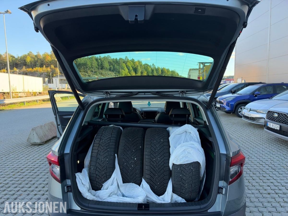 2019 SKODA KAROQ 1.6 TDI DSG HENGERFESTE SKINN KAMERA